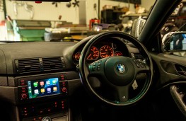 eBay BMW 330Ci, 2025, interior